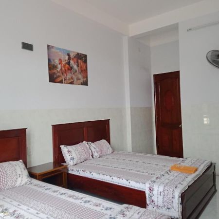 Nha Nghi Gia Lam 2 An Nhon Exterior photo